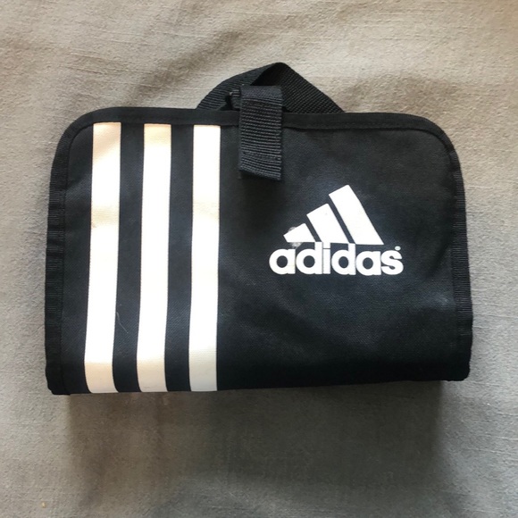 Adidas Lunch bag - Picture 3 of 11